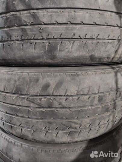 Yokohama BluEarth E70 215/55 R17