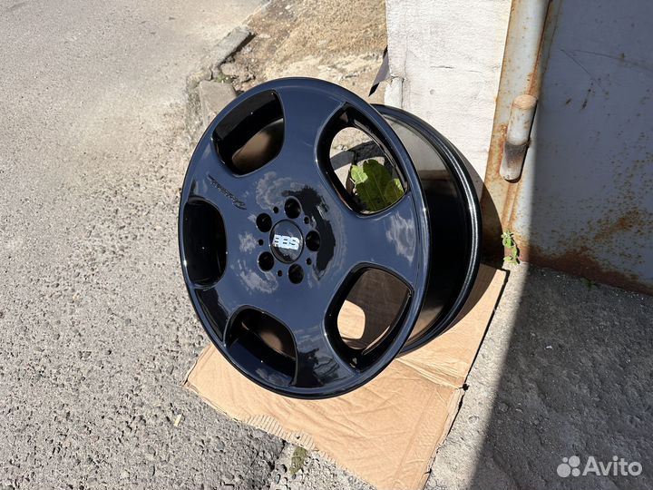 Литые диски R19 5x114,3 Japan