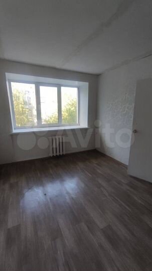 2-к. квартира, 40 м², 3/5 эт.