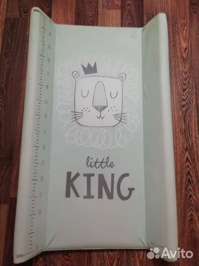 Пеленальная доска на кроватку