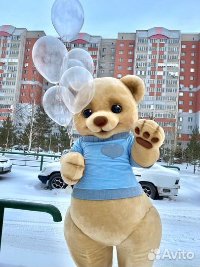 Большой белый медведь. Ростовые куклы на праздник