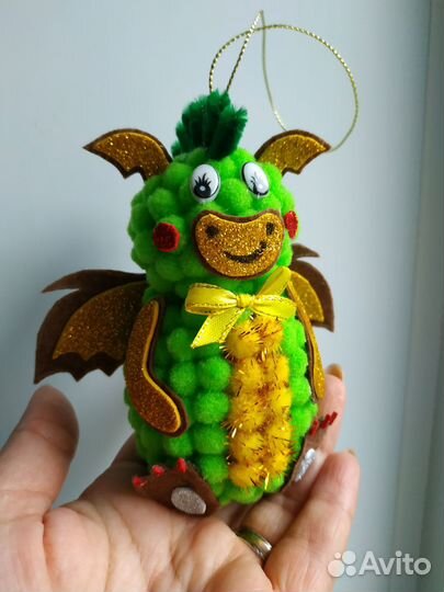 Елочные игрушки