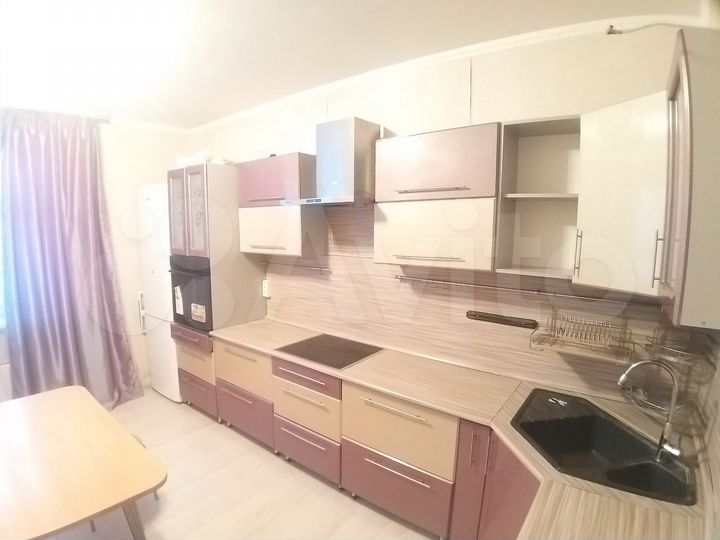 2-к. квартира, 60 м², 7/21 эт.