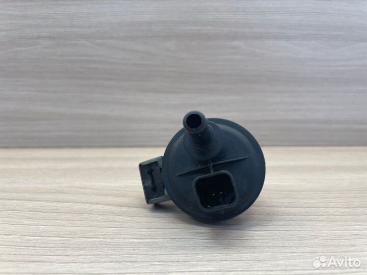 Клапан электромагнитный Renault Logan