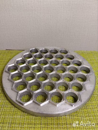 Форма СССР. Пельменница