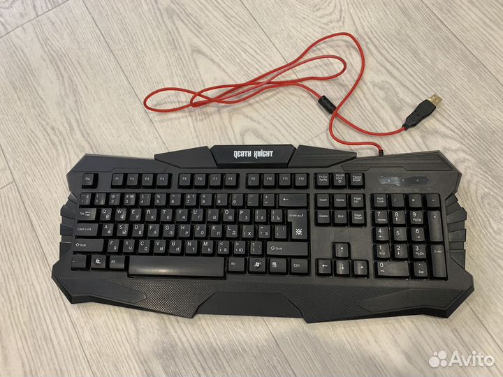 Клавиатура, мышь, коврик. (Игровой Комплект)