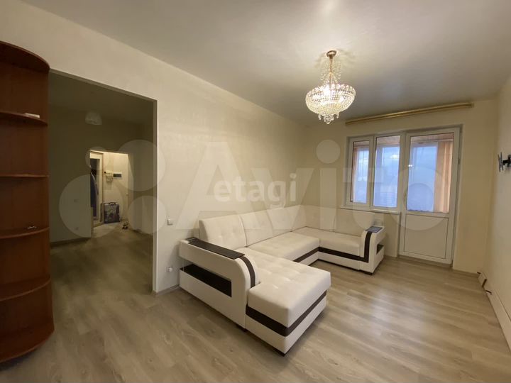 2-к. квартира, 60,1 м², 2/3 эт.