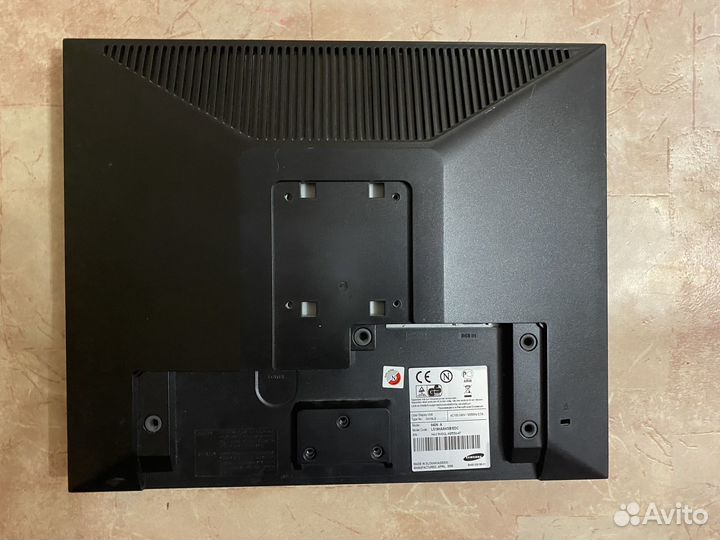 Монитор Samsung syncmaster 940n