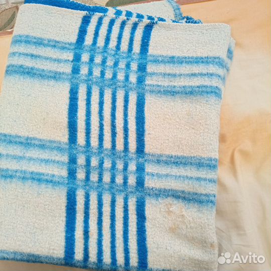 Детское одеяло,шерстяное 1,40/90