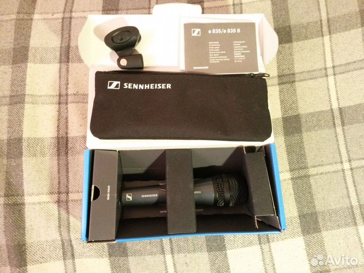 Sennheiser E835S вокальный динамический микрофон