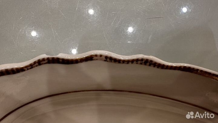 Блюдо с гербом СССР, Дулево, 1950-ые годы