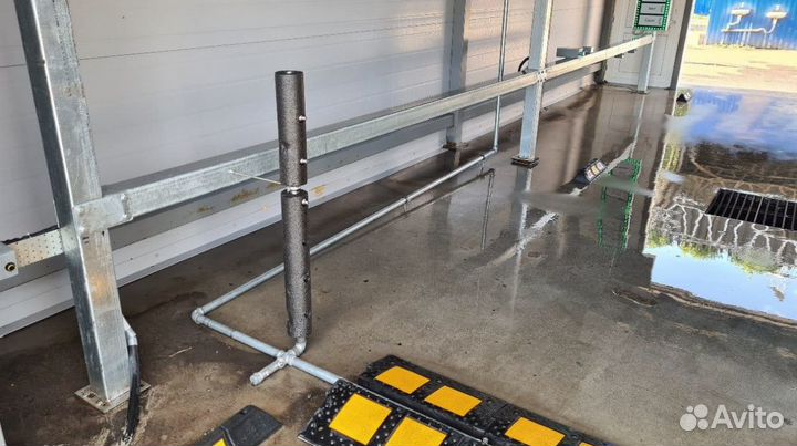 Робот автомойка