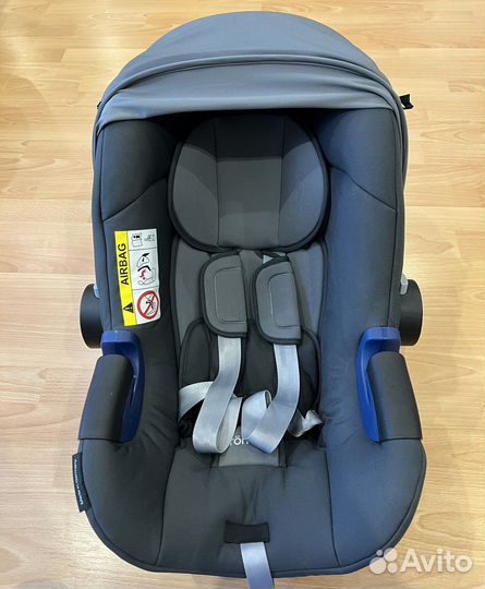Автолюлька Britax Roemer baby-safe 2 i-size и база