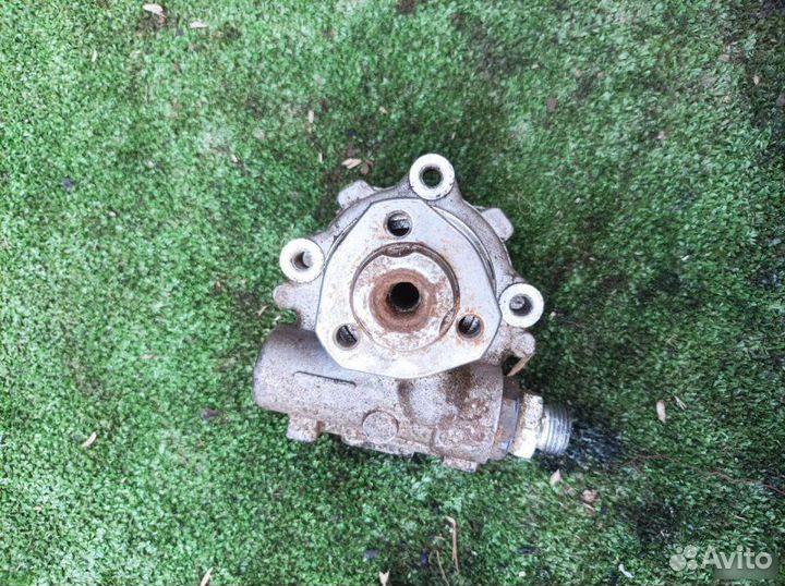 Насос гур Volkswagen Transporter