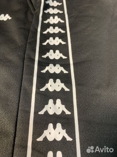 Широкие штаны kappa