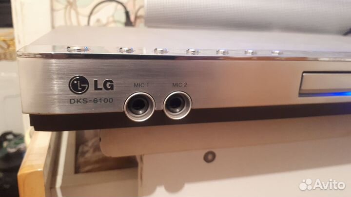 DVD плеер с караоке LG DKS 6100