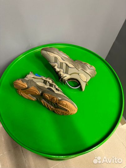 Кроссовки мужские Adidas Ozweego хаки размер 42