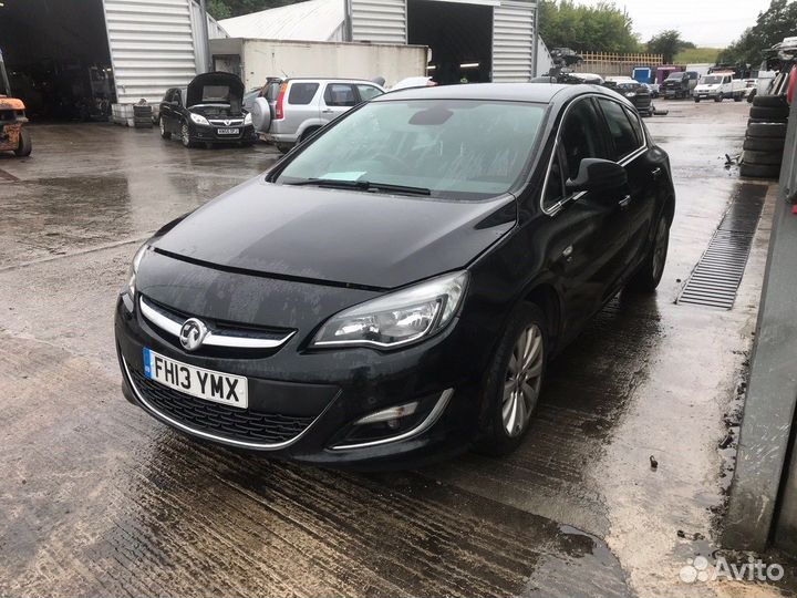 Разбор на запчасти Opel Astra J