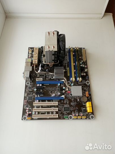 Quad 9400 x4 + мать 775 + 4гб озу