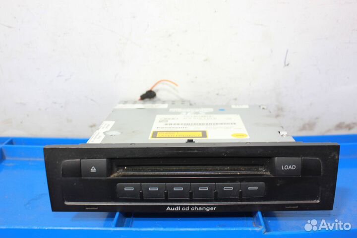 Чейнджер Audi Q7 4L (2008)