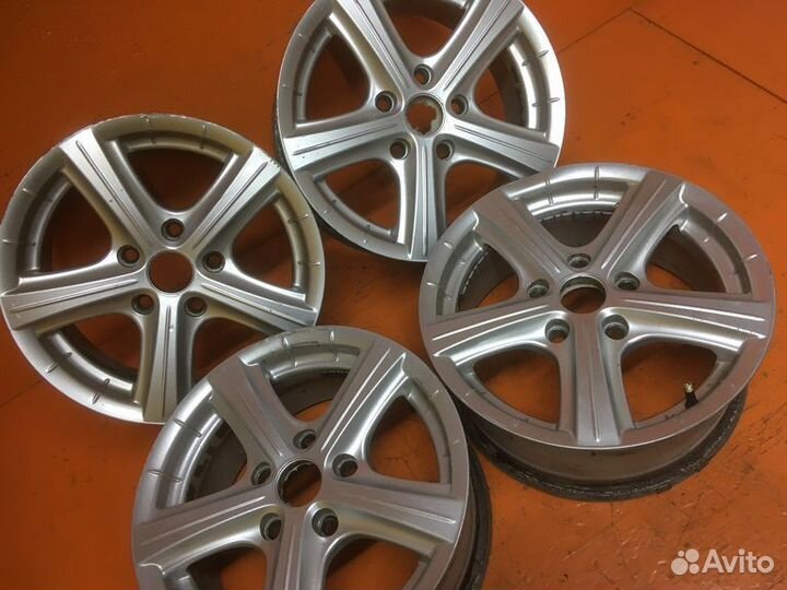 Диски Toyota 15 диаметр 5х114,3, цо 60,1