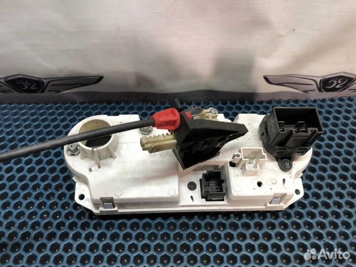 Блок управления климатом Ford Fusion