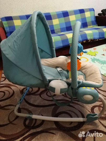 Шезлонг детский