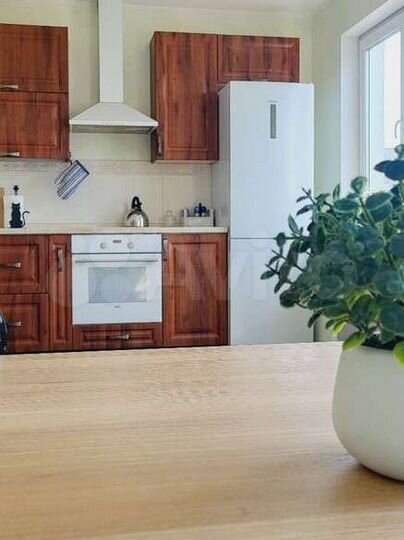 2-к. квартира, 72 м², 7/10 эт.