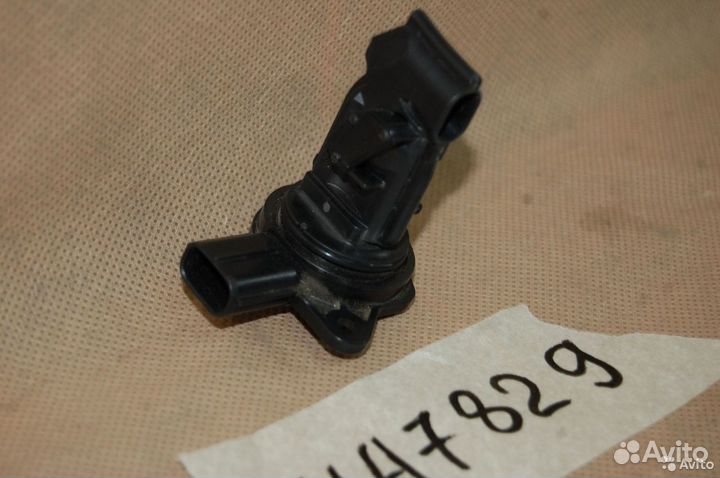 Датчик расхода воздуха - Toyota Land Cruiser Prado