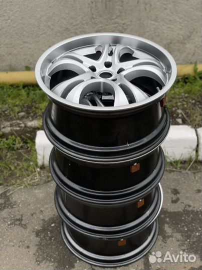 Диски литые R20 5*120 9*20 ET40 74.1