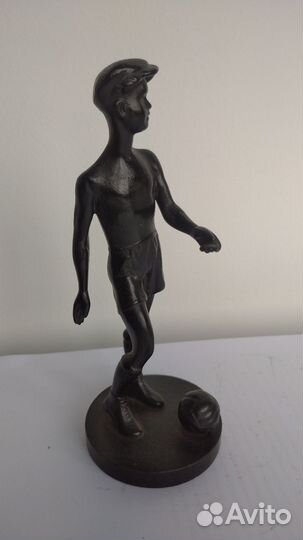 Мальчик, Петька Футболист Касли 1987 год. чугун