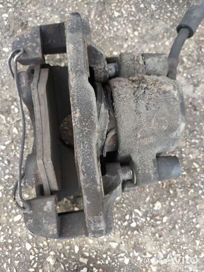 Тормозной суппорт форд курьер фиеста