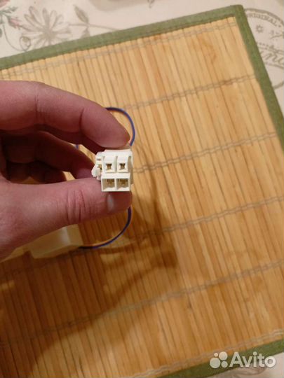 Моторизированная заслонка холодильной камеры Samsu