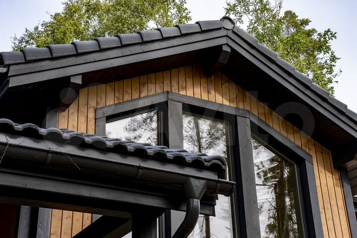 Дом 257 м² на участке 15 сот.