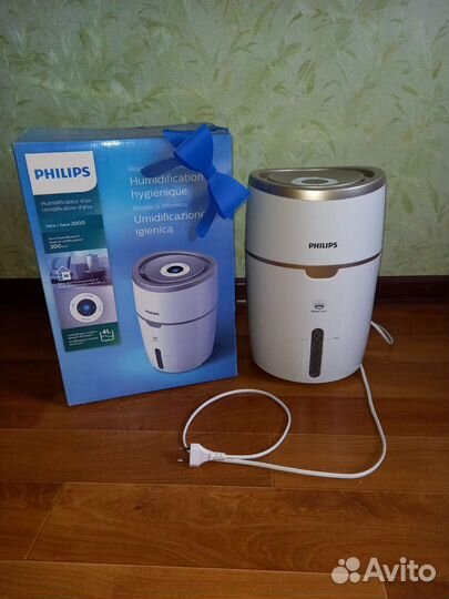 Увлажнитель воздуха Philips HU4816/10 serie 2000