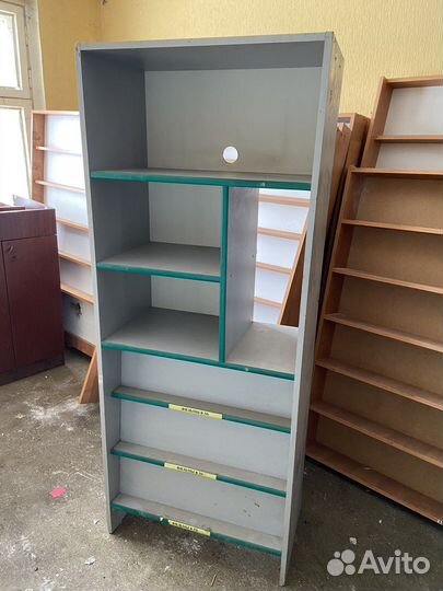 Стол компьютерный