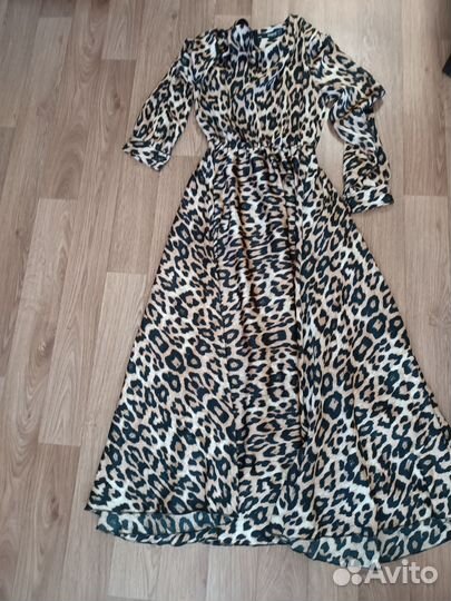 Платье женское