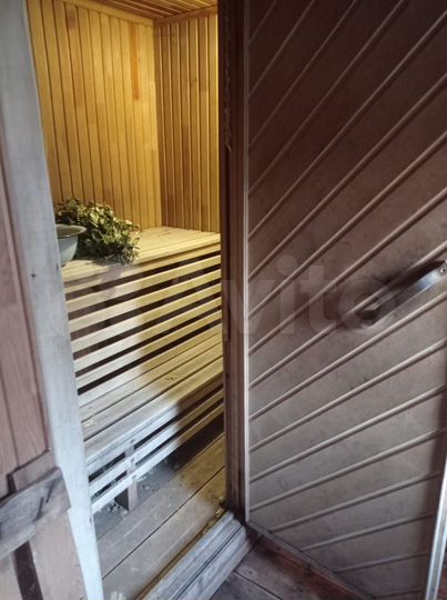 Дача 50 м² на участке 6,5 га