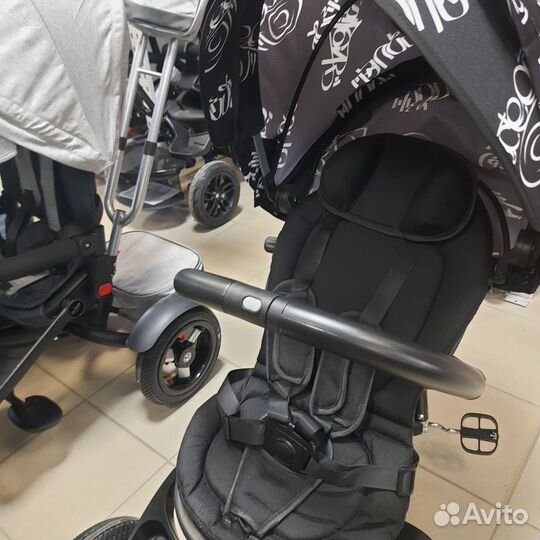 Трехколесный велосипед