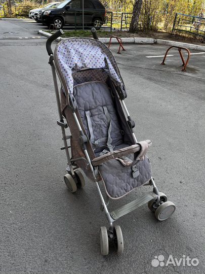 Прогулочная коляска