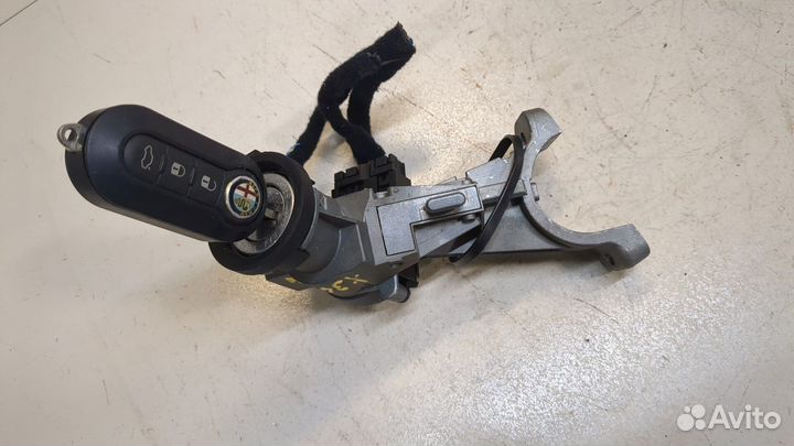 Замок зажигания Alfa Romeo MiTo, 2010