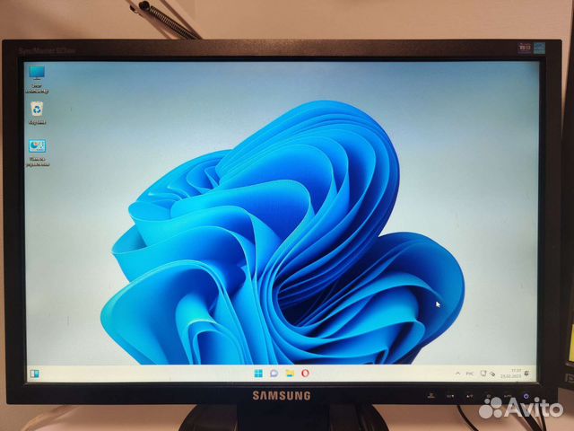 Монитор Samsung 19