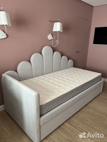 Новый детский диван