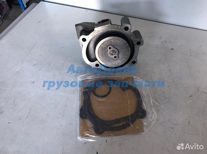 Насос водяной Ивеко Еврокарго