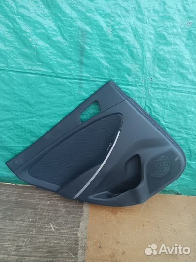 Обшивка двери зад левой Hyundai Solaris 2014-2017