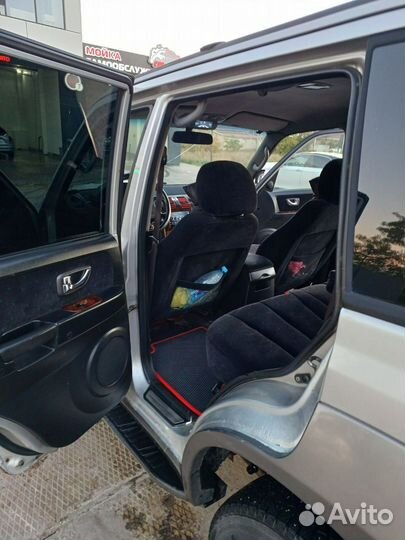 Hyundai Terracan 2.5 AT, 2003, 279 000 км