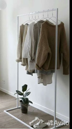 Вешело для одежды