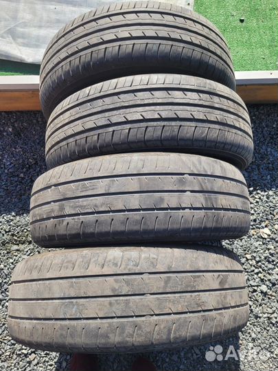 Yokohama BluEarth-ES ES32 205/65 R16