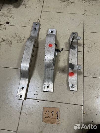 Растяжка кузова W213 W253 W238 W205 W166