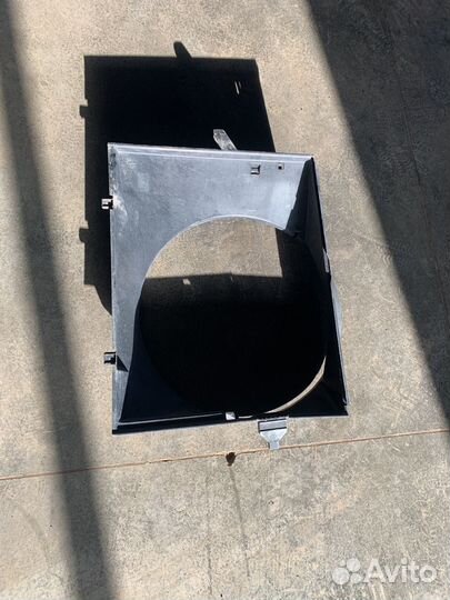 Кожух вентилятора е65 66